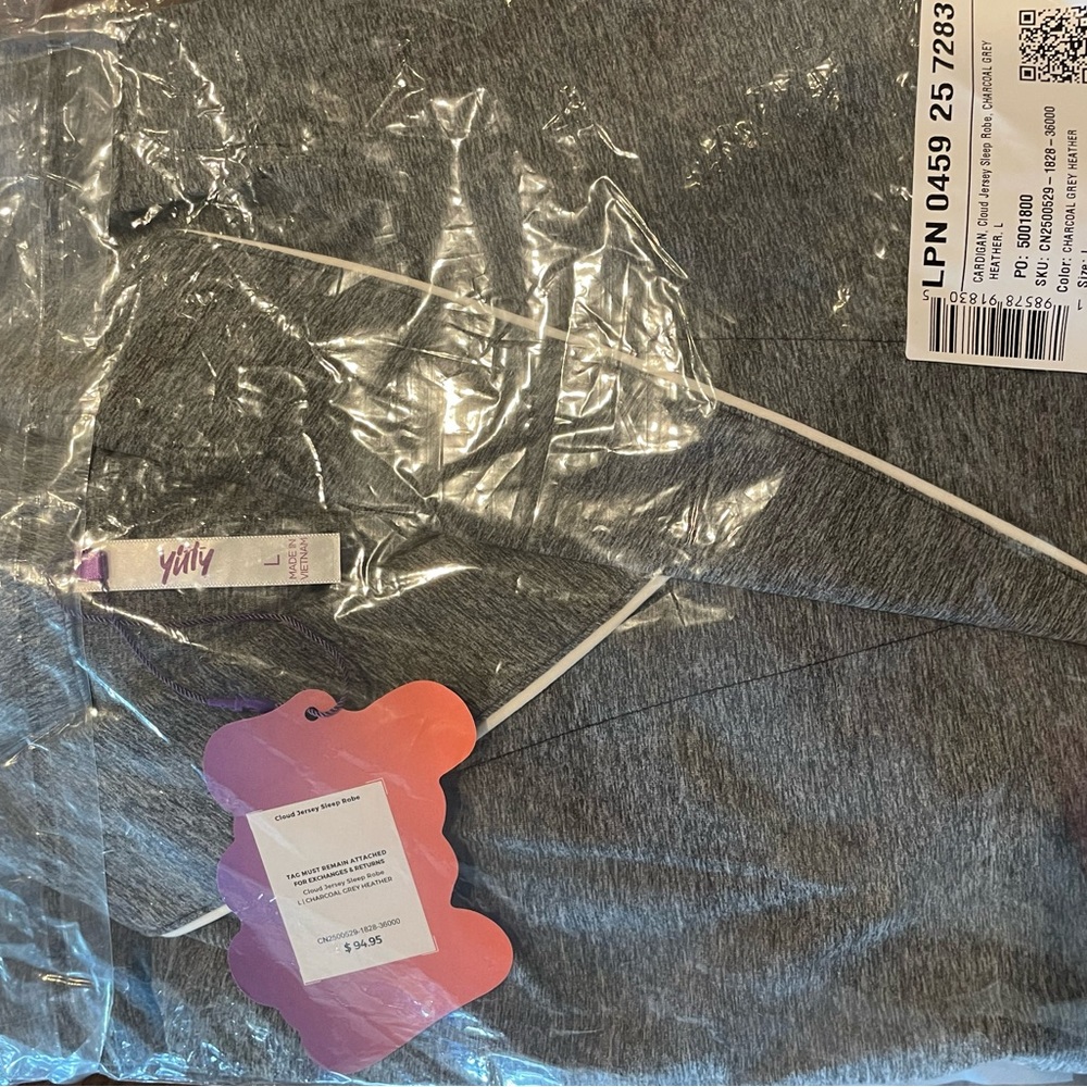 YITTY Cloud Jersey Sleep Robe from Fabletics - Picture 5 of 7